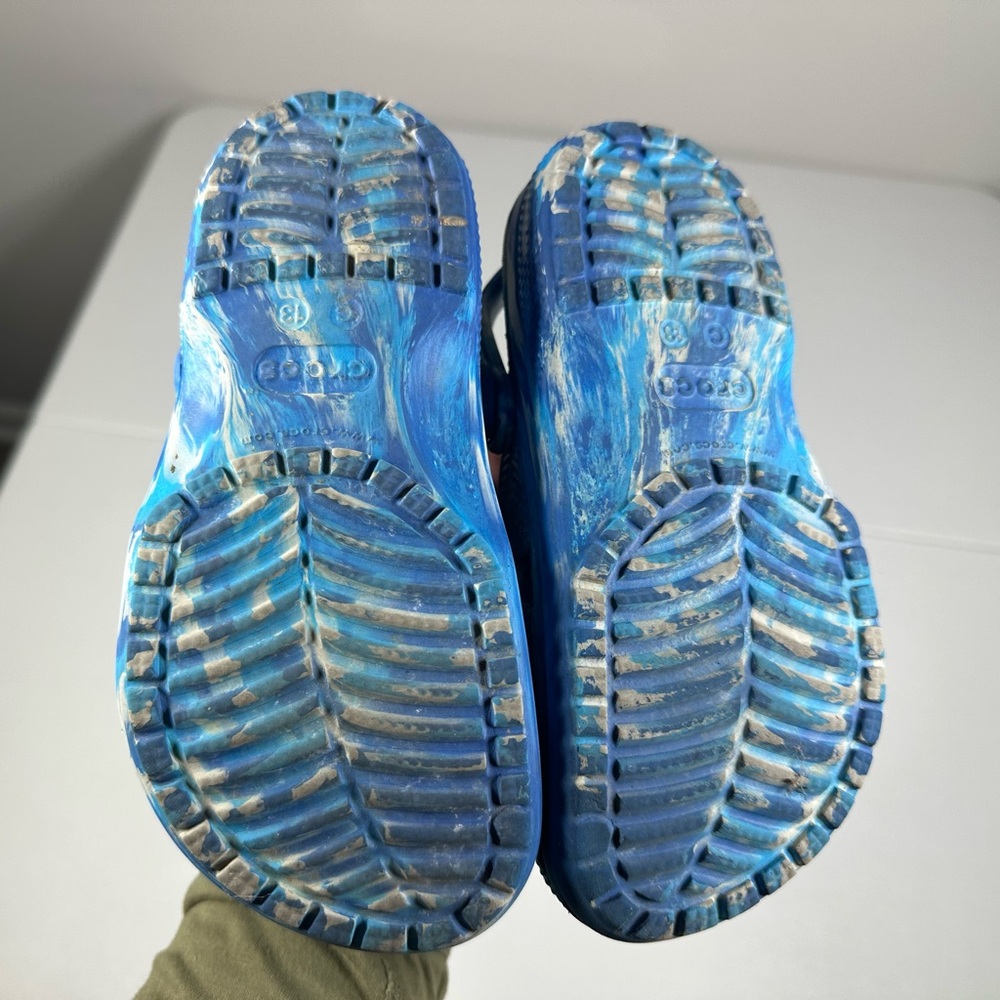 CROCS Kids’ Classic Marbled Tie Dye Clog - Picture 6 of 7